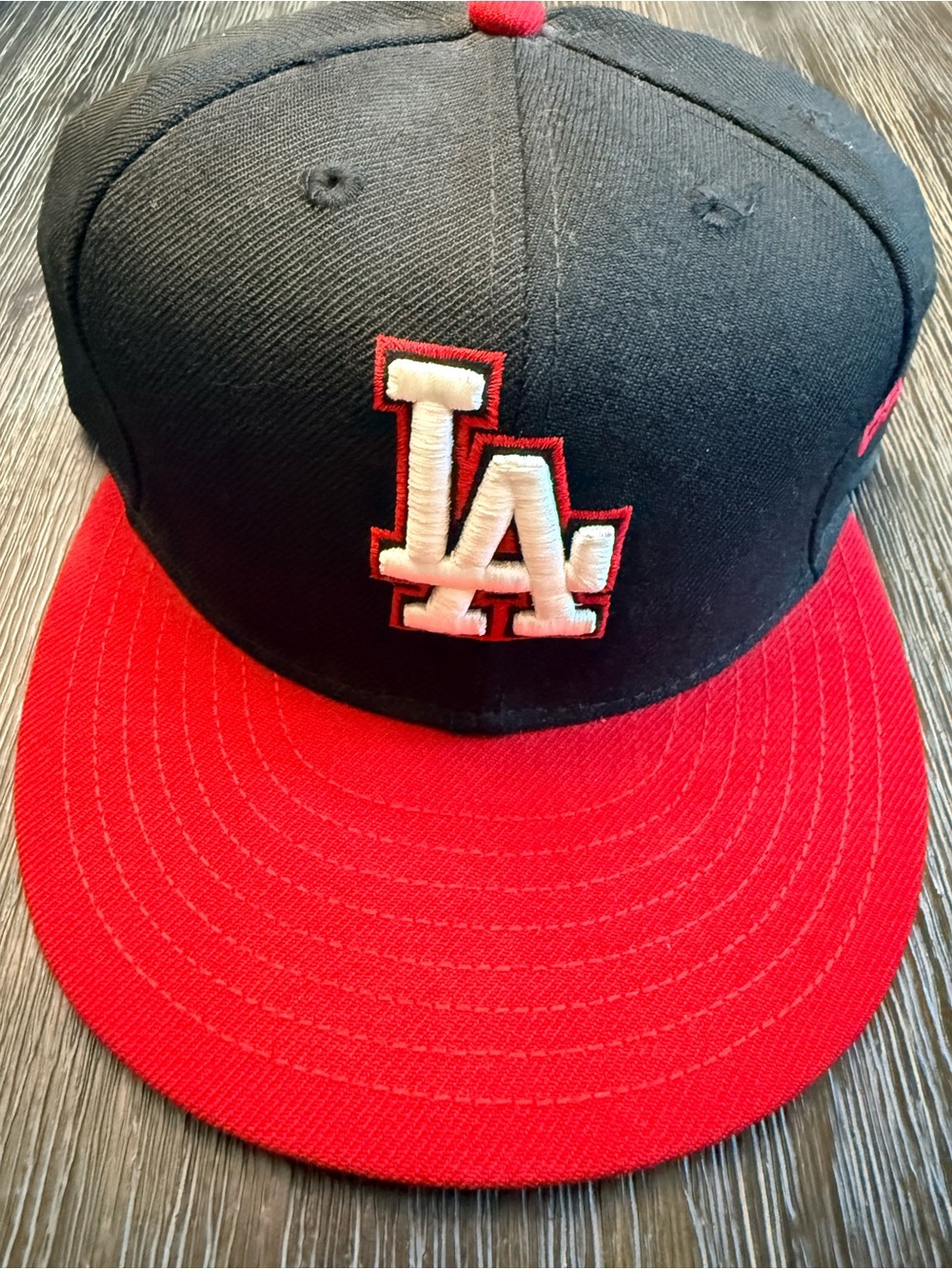 Men’s LA Hat [ size 7 3/8]